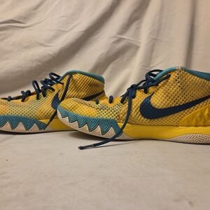 Nike Kyrie 1 Letterman